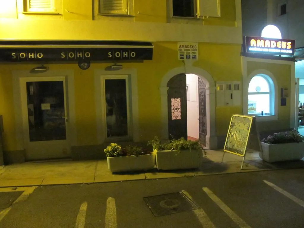 Guest House Amadeus location